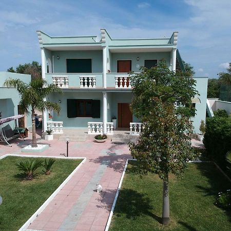 Villa Marzia Porto Cesareo Exterior photo