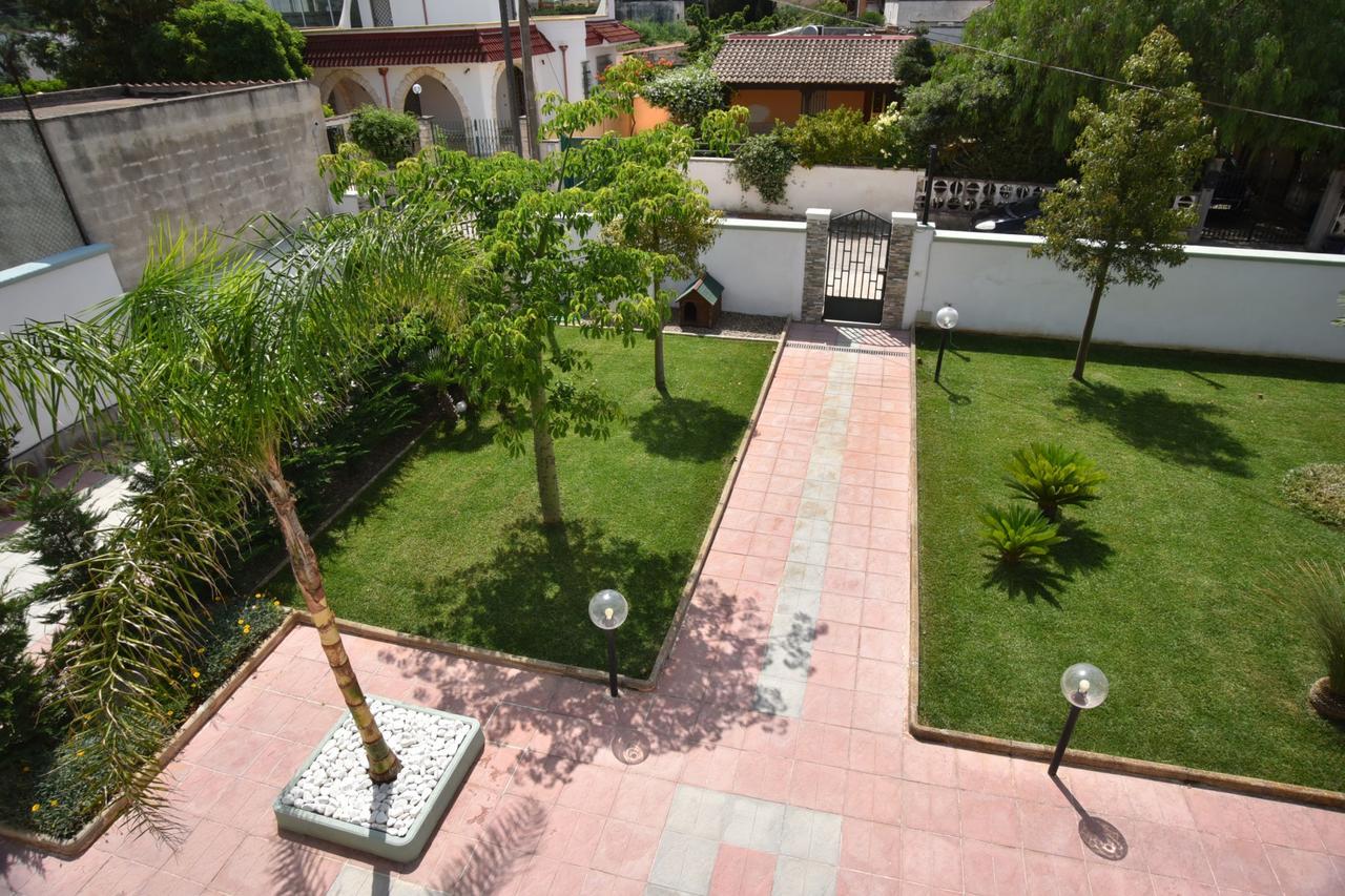 Villa Marzia Porto Cesareo Exterior photo