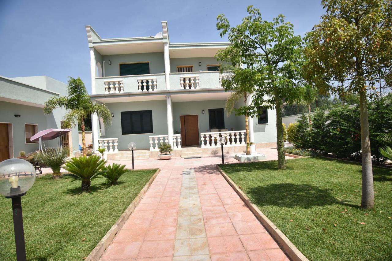 Villa Marzia Porto Cesareo Exterior photo